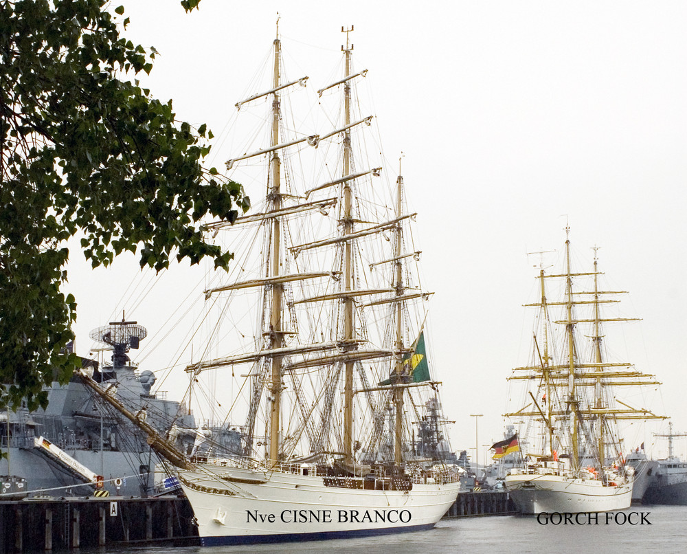 Brasililanisches Segelschulschiff " NVE CISNE BRANCO "