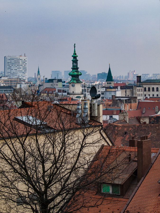 Bratislava, alt gegen neu