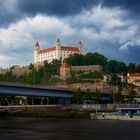 Bratislava desde el Danubio