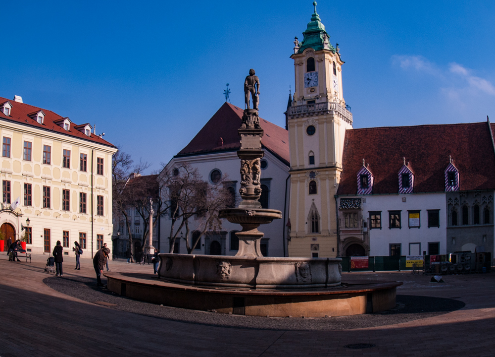 Bratislava, Hauptmarkt und altes Rathaus