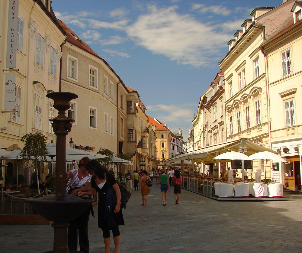 Bratislava, per le vie del centro storico