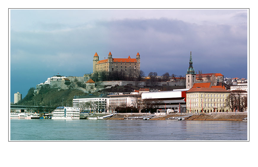 Bratislava vor einem Gewitter