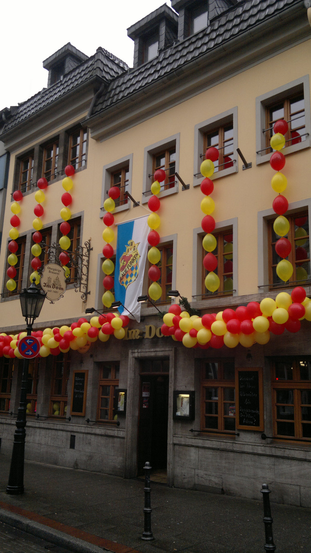 Brauerei Im Dom Karneval 12 Neuss Foto Bild Kunstfotografie Kultur Brauche Braurei Im Dom Bilder Auf Fotocommunity