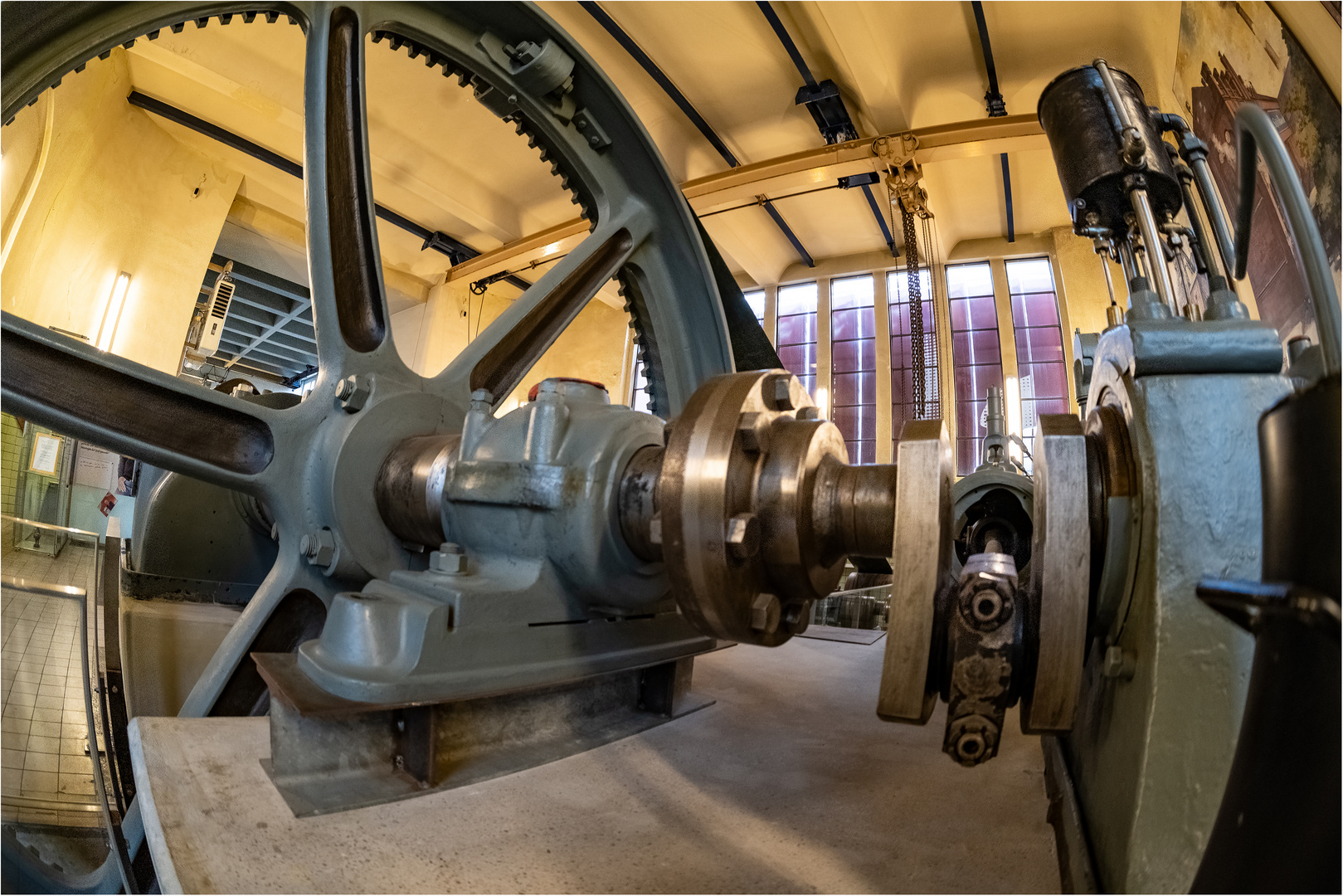 Brauereimuseum Dortmund / Generator mit Flachriemenantrieb