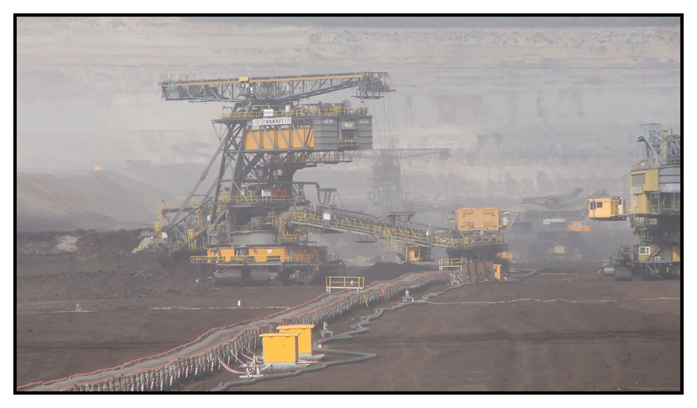 Braun-Kohle abbau für ein Kraftwerk