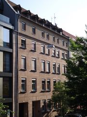 braunes Wohnhaus