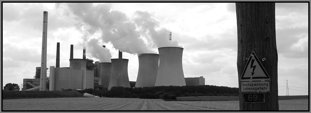 Braunkohlekraftwerk Grevenbroich-Neurath