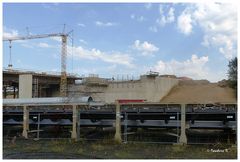 Braunkohlentagebau Garzweiler - Brücke der neuen Autobahn A 44 n