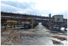 Braunkohlentagebau Garzweiler  - Transportanlagen auf der Sohle der Grube