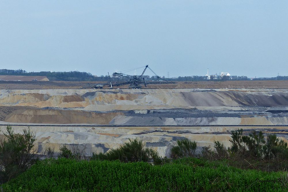 Braunkohlentagebau Inden - Anlage mit  Bagger