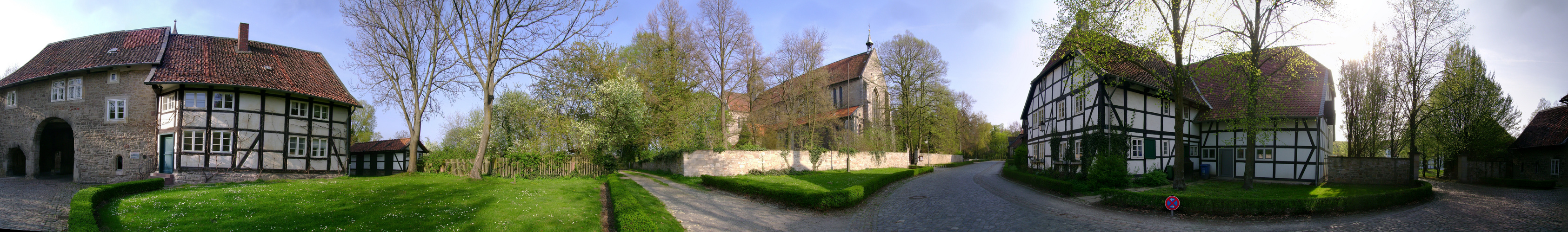 Braunschweig - Riddagshausen Klosterkirche und Torhaus 360 Grad