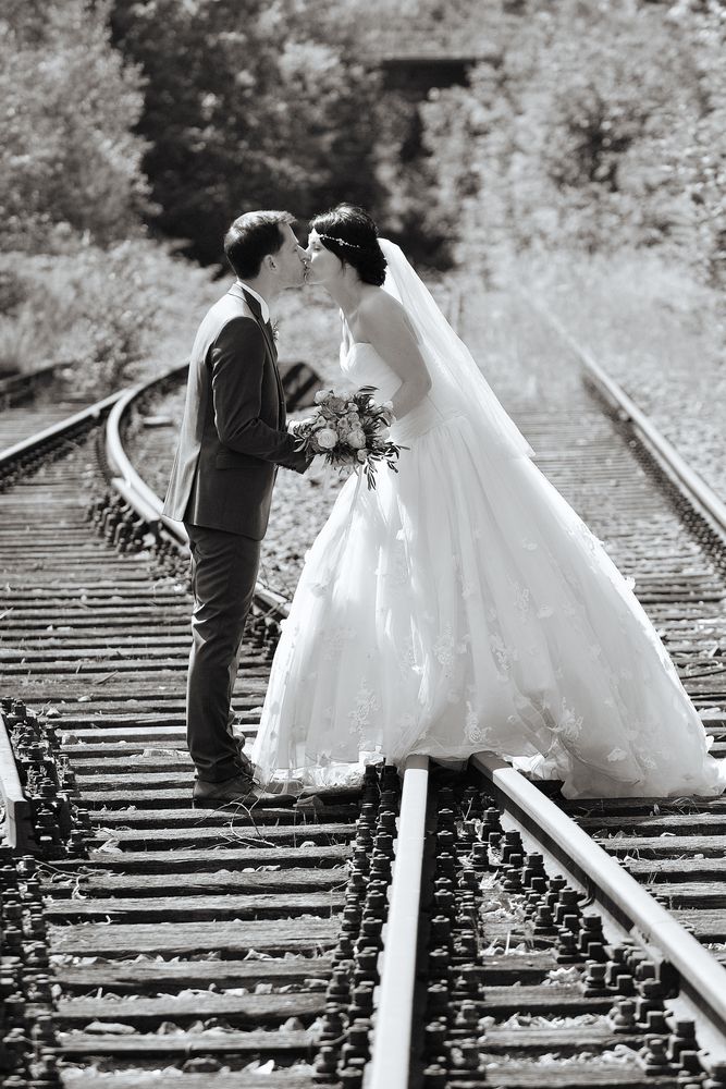 Brautpaar Foto &amp; Bild hochzeit, eisenbahn, verkehr &amp; fahrzeuge Bilder