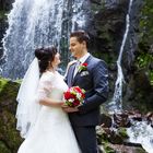  Brautpaar-Shooting am Wasserfall im Schwarzwald
