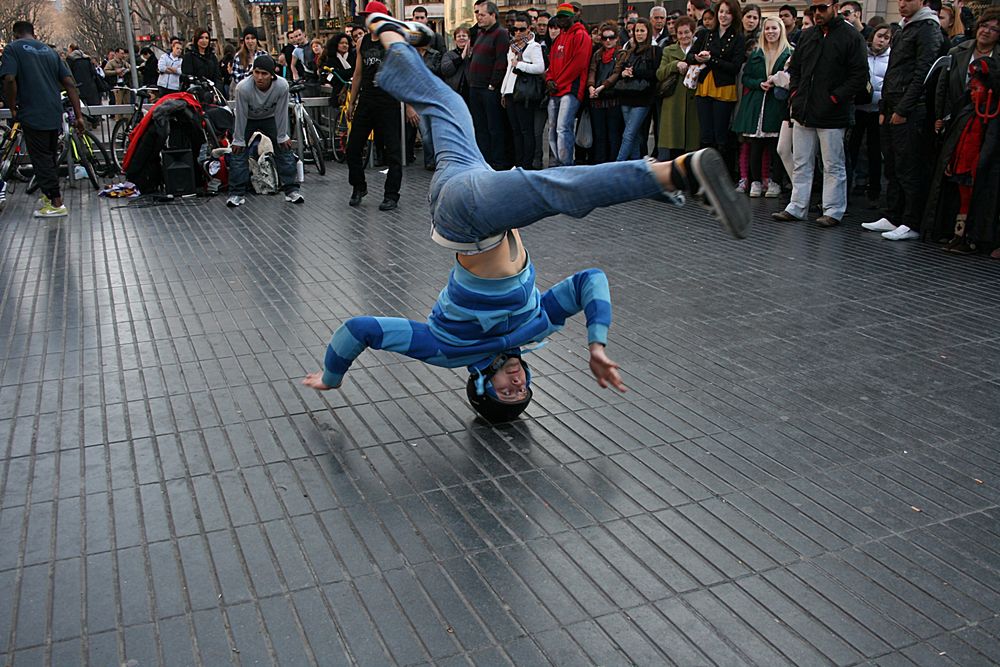 BREAK-DANCE-3