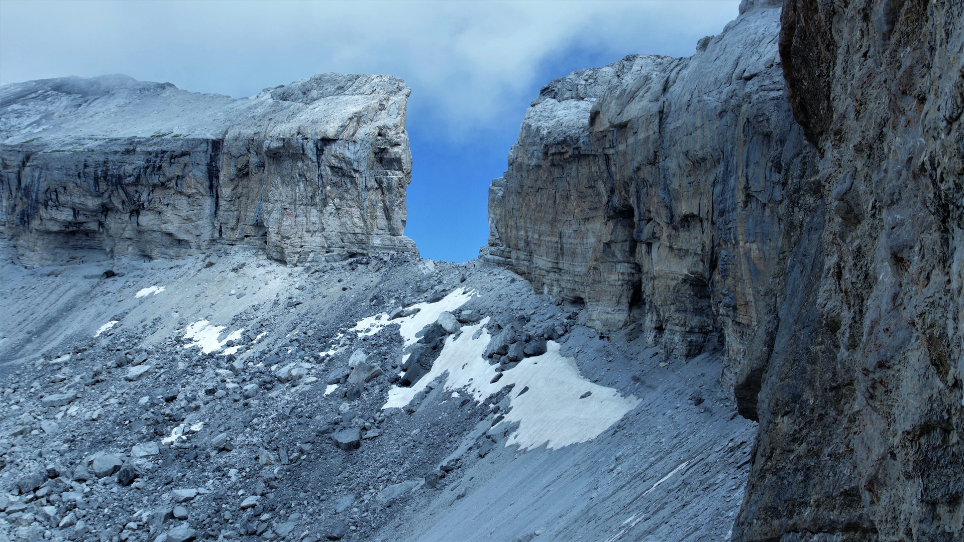 Brèche de Roland / 2804 m