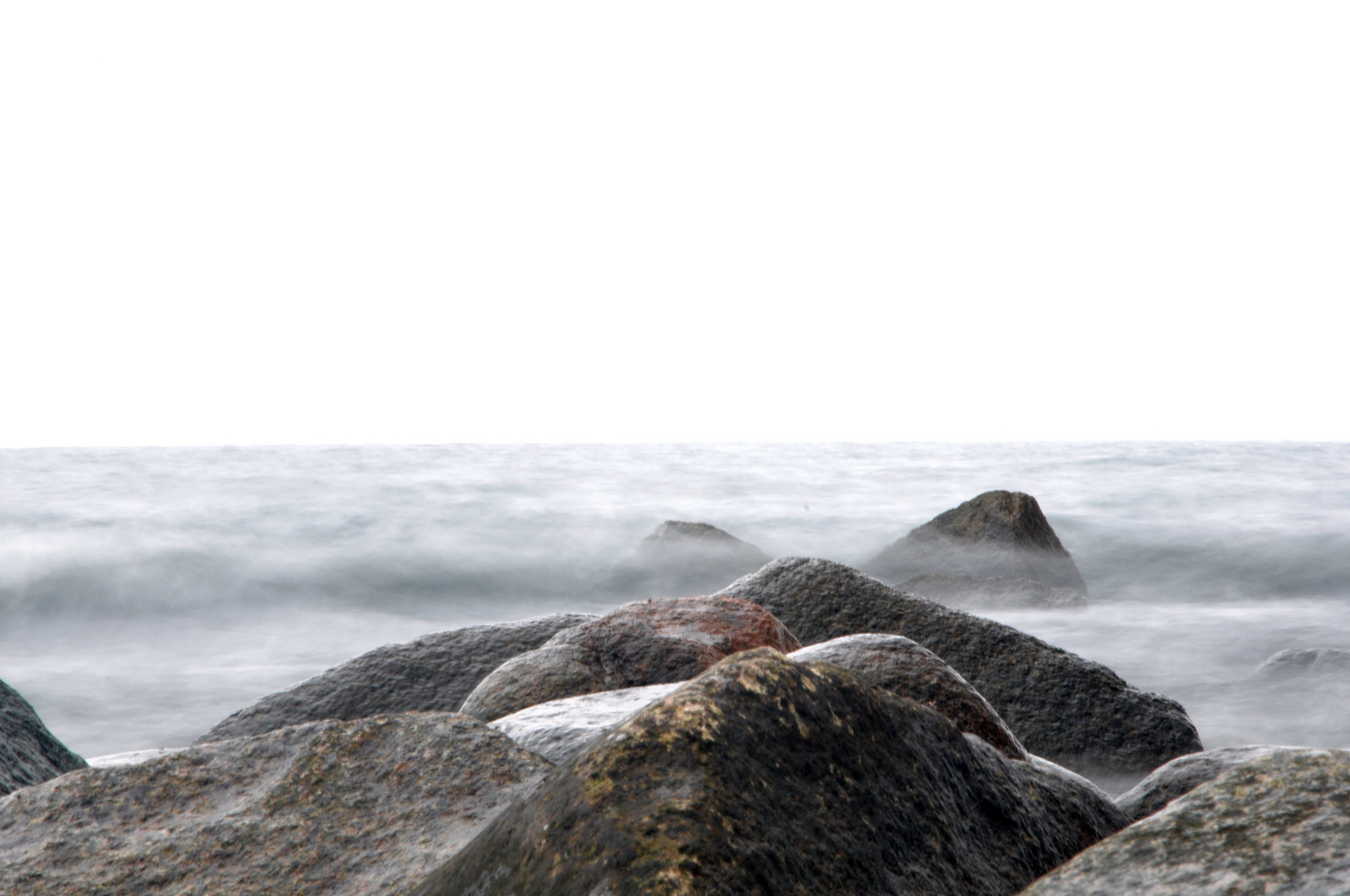 breeze between the stones