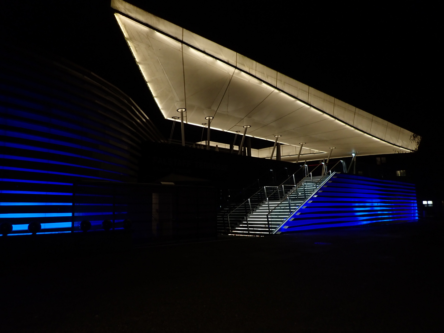 Bregenz_Casino bei Nacht