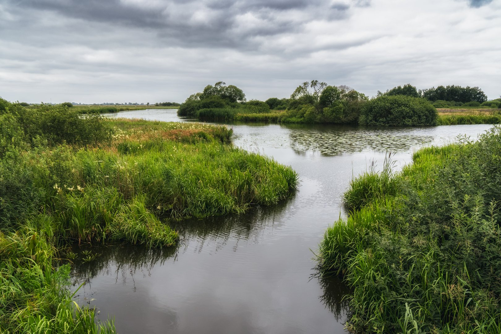 Breites Wasser