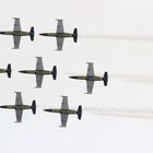 Breitling Jet Team in enger Formation