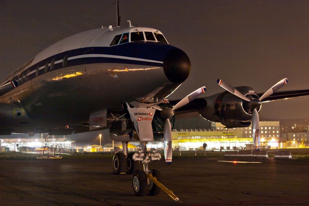 Breitling Super Constellation in der Dunkelheit II