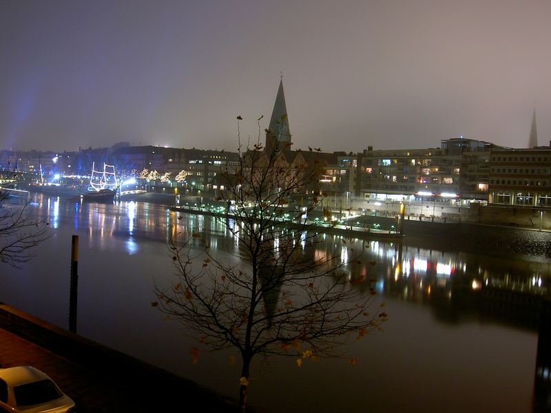 Bremen bei Nacht