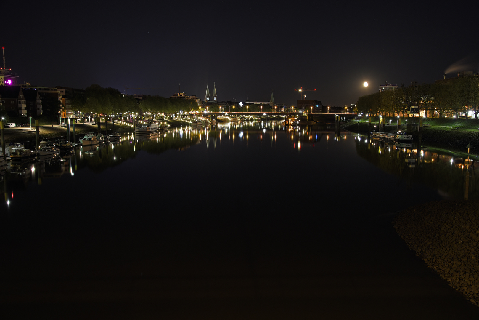 Bremen bei Nacht