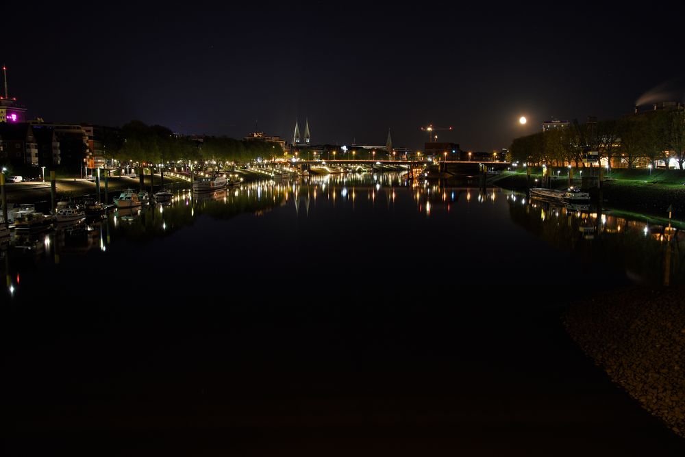 Bremen bei Nacht