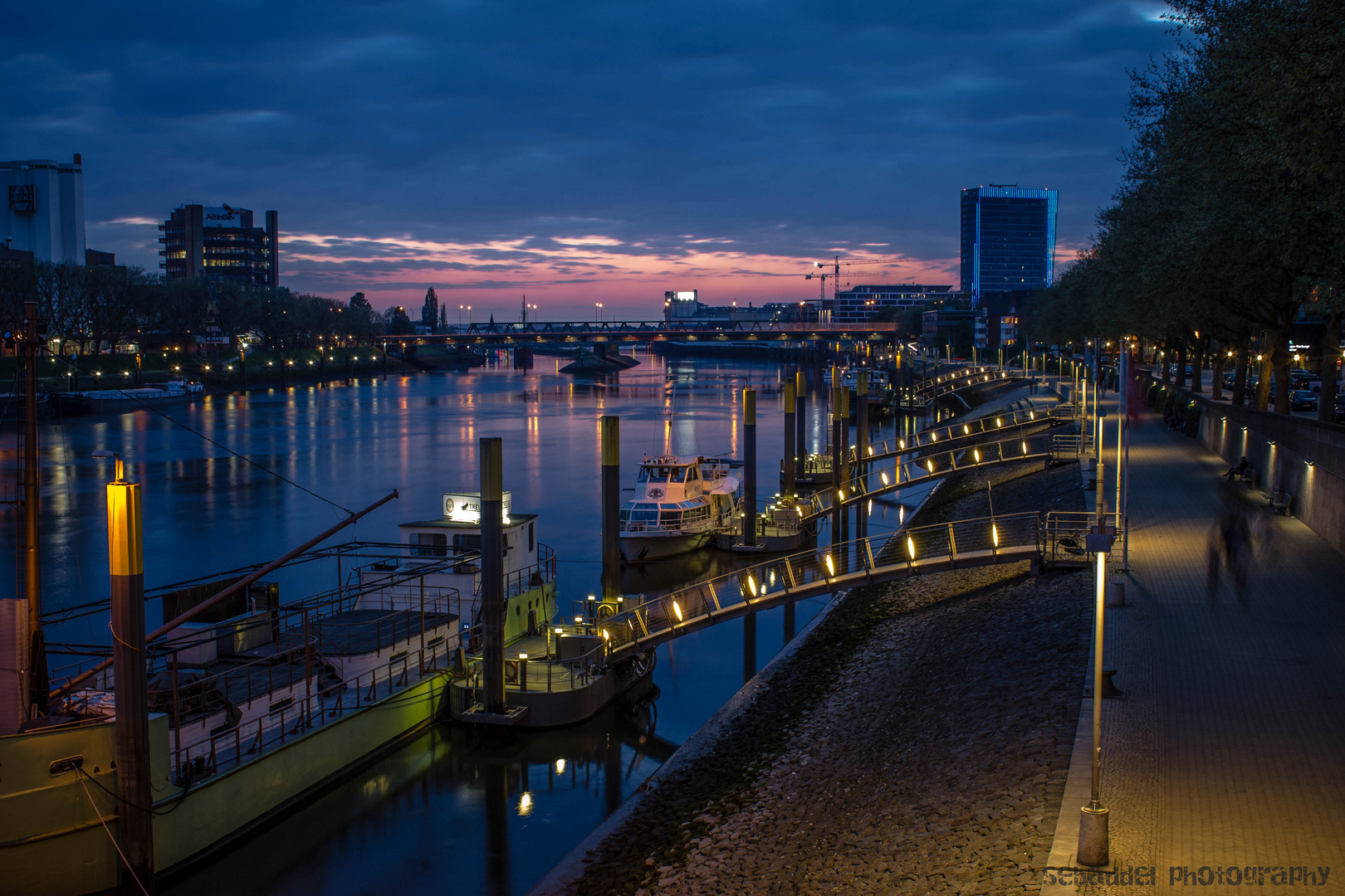 Bremen Schlachte Wesertower sunset