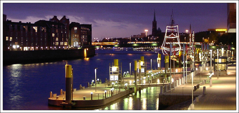 Bremen, Weser  1.11.2001 abends