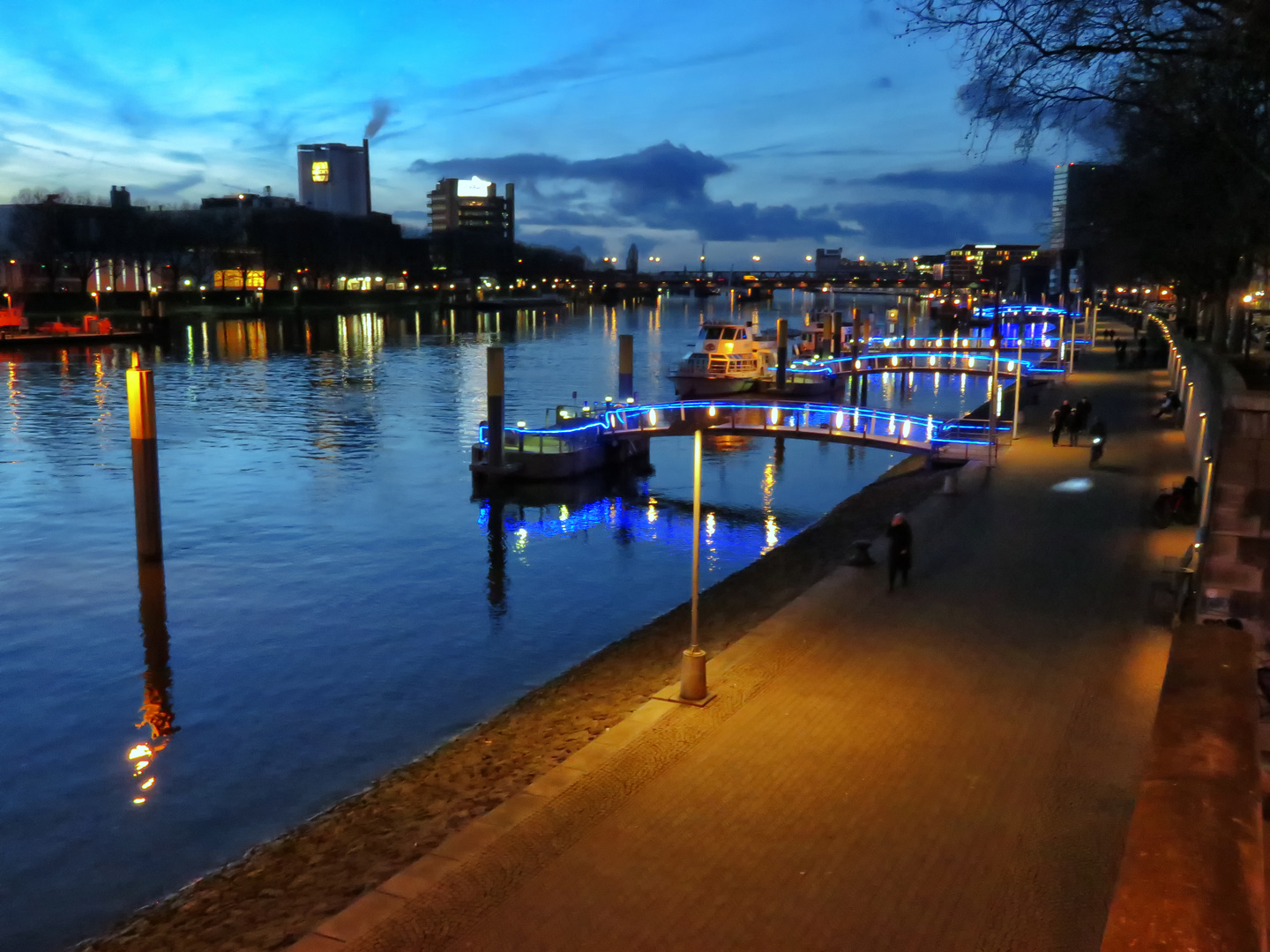 Bremen_blaue Stunde