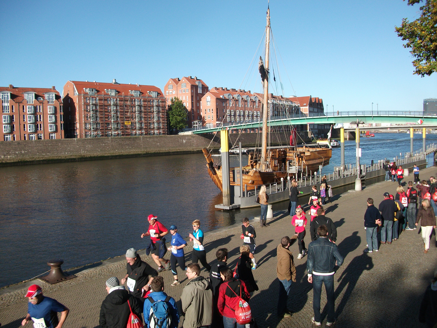 Bremer Marathon 2012 an der Weser