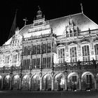 Bremer Rathaus bei Nacht