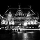 Bremer Rathaus bei Nacht in SW