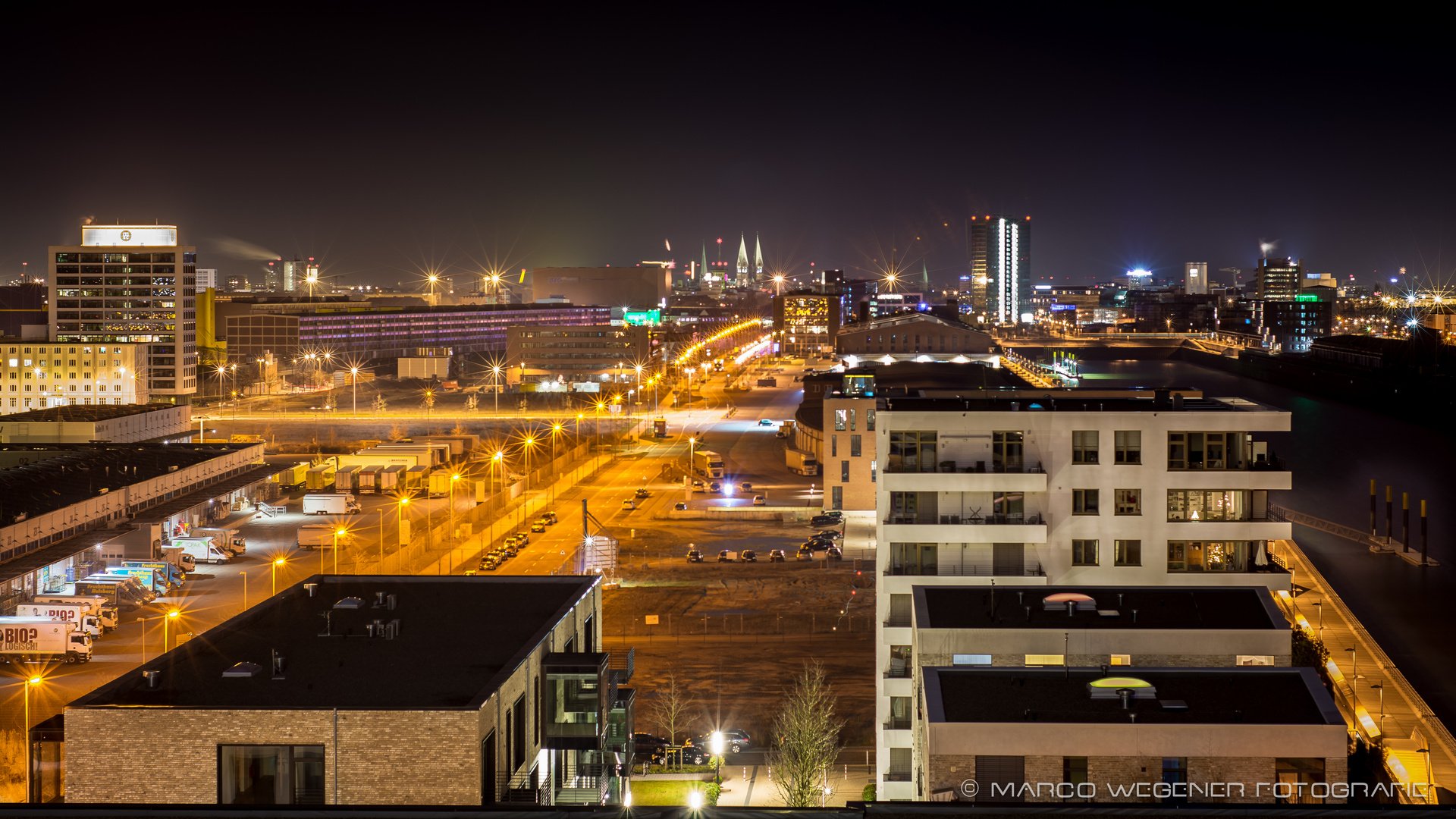 Bremer Überseestadt @night