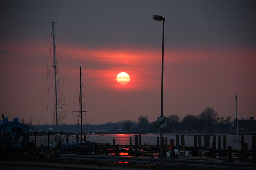 Bremerhafen im Sonnenuntergang 2