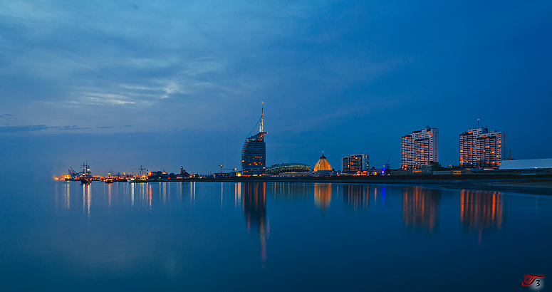 Bremerhaven auf dem Horizont