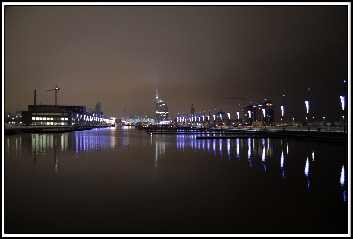 Bremerhaven bei Nacht