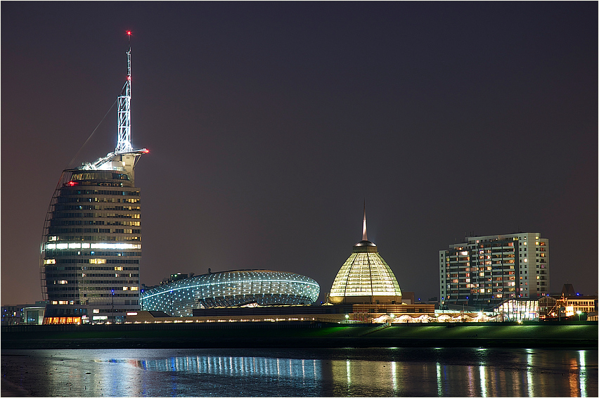 Bremerhaven bei Nacht