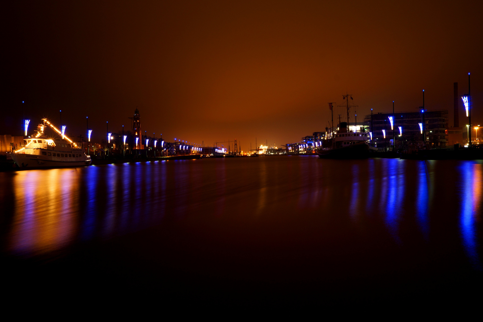 Bremerhaven bei Nacht