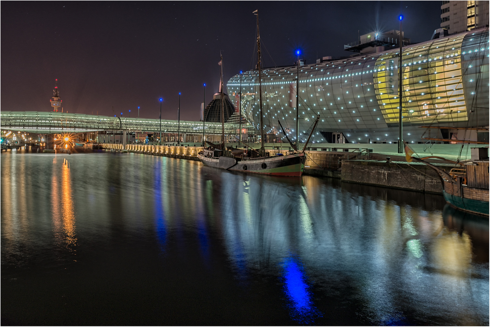 Bremerhaven bei Nacht