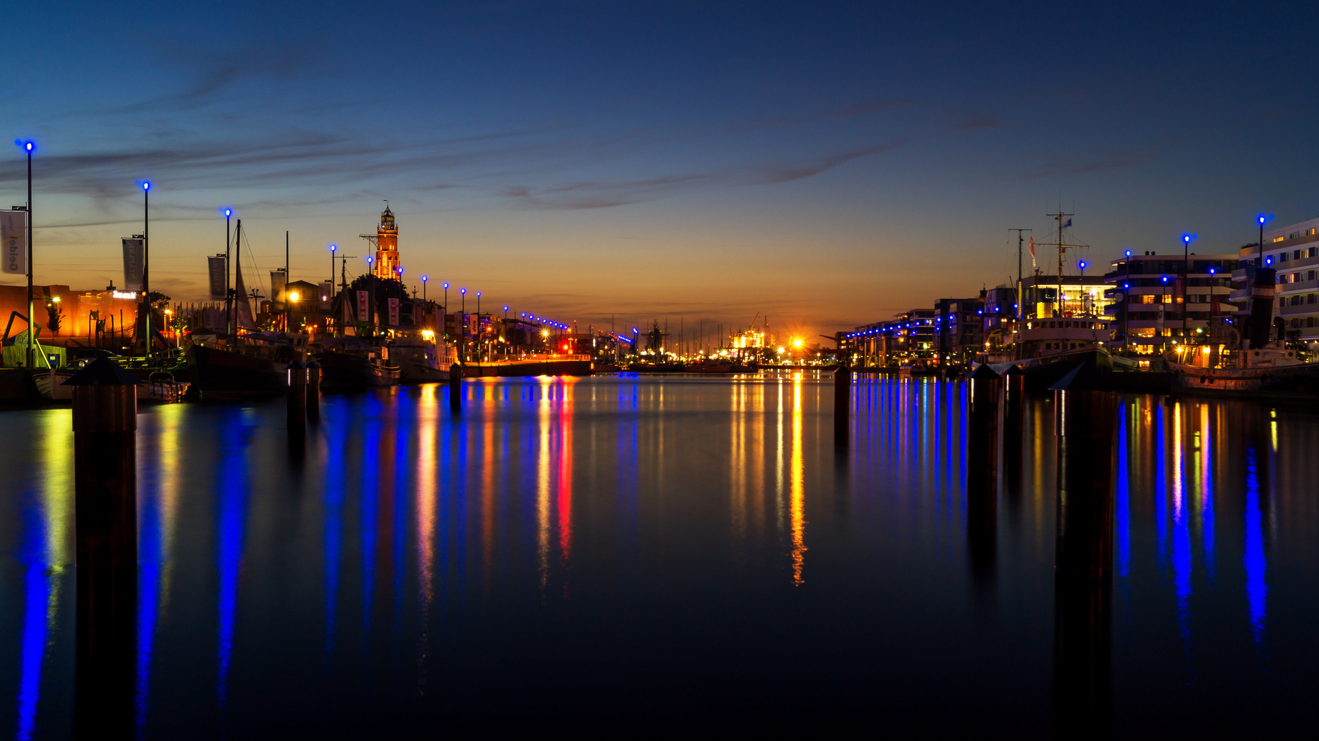 Bremerhaven bei Nacht