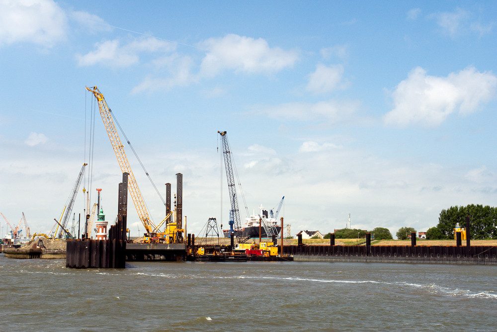 bremerhaven from seaside 8