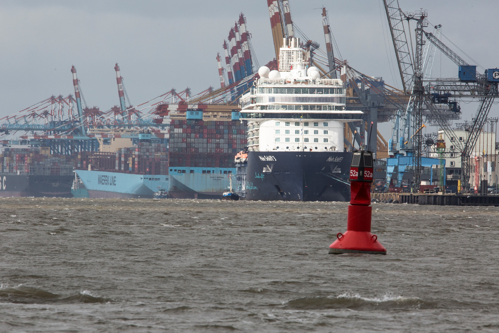 Bremerhaven / Hafen zur Weser.