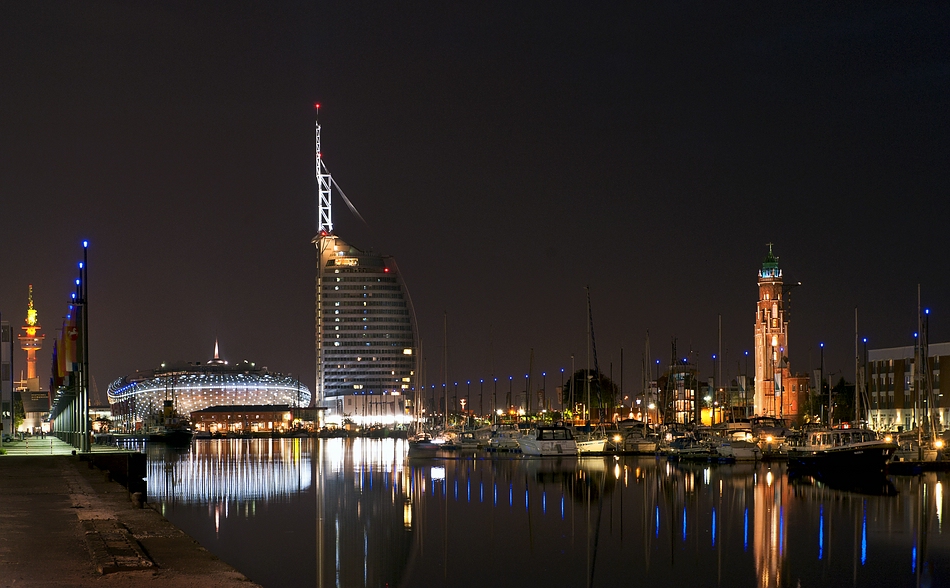 Bremerhaven @ Night