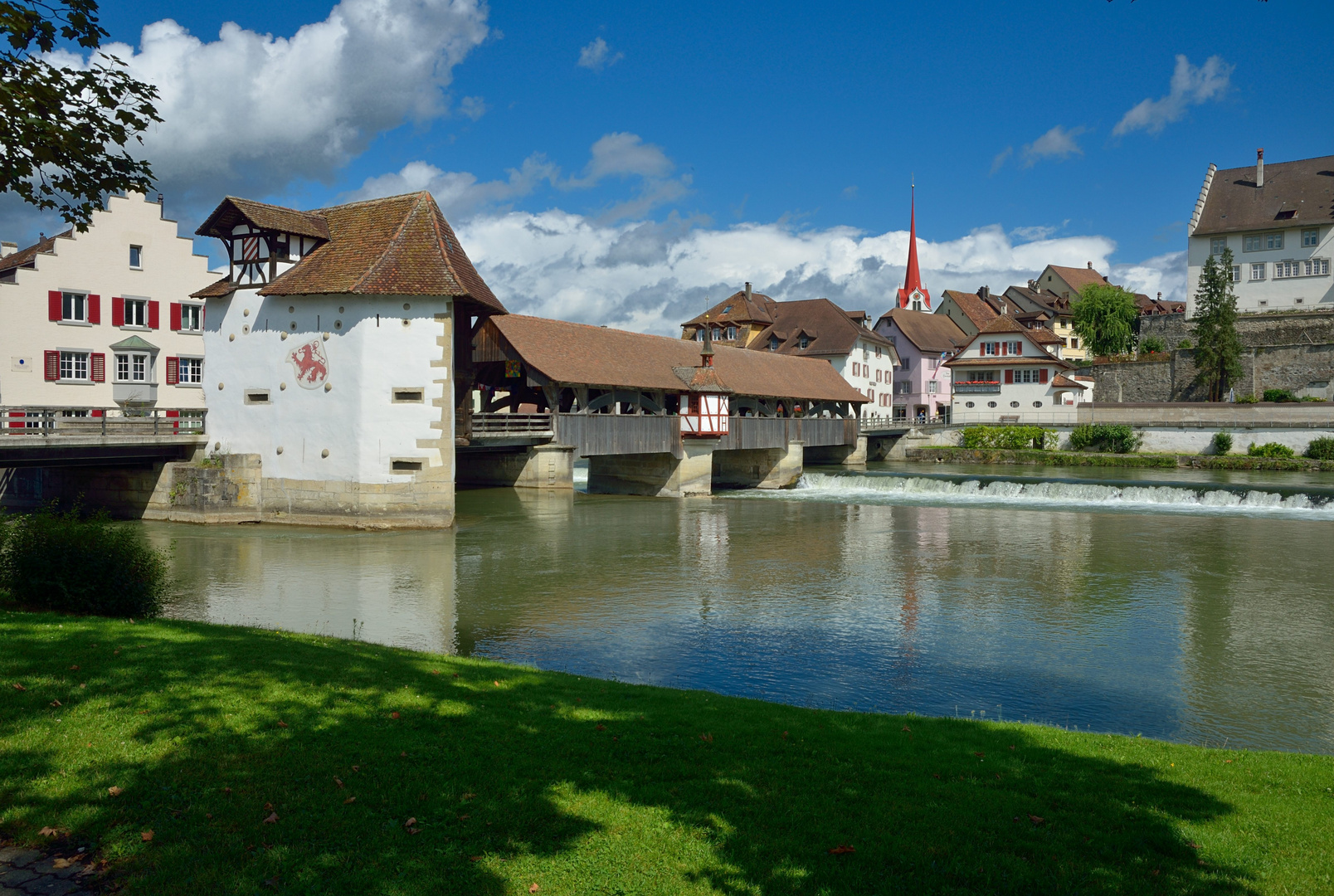 Bremgarten mit Bollhaus und Reussbrücke.