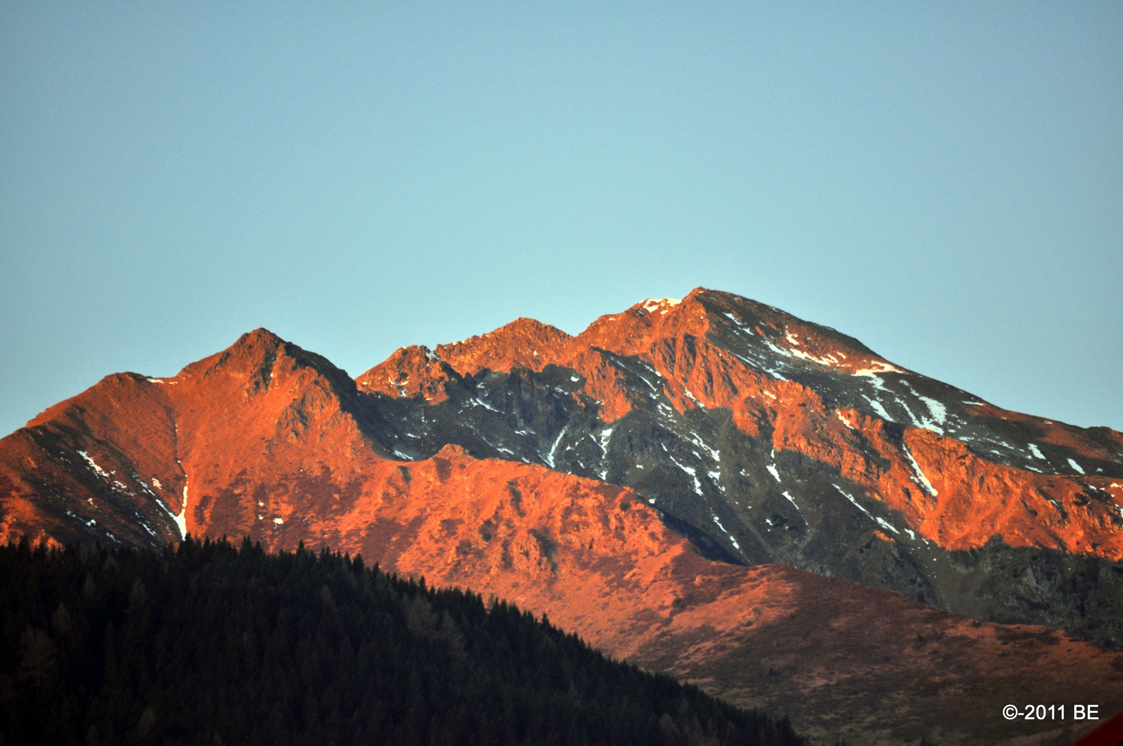 Brennende Berge Sonnenaufgang