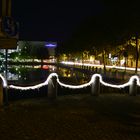 Brennende Ketten am Kölner Medienpark