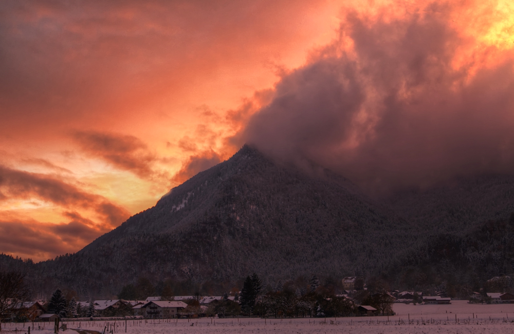 Brennender Berg