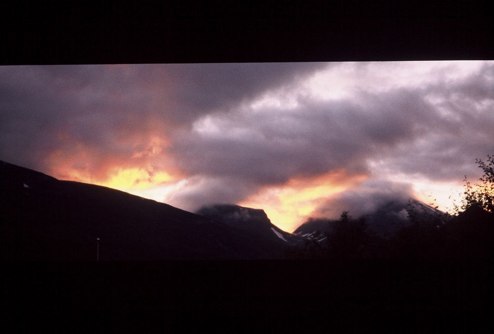 Brennender Berg Foto & Bild world Bilder auf