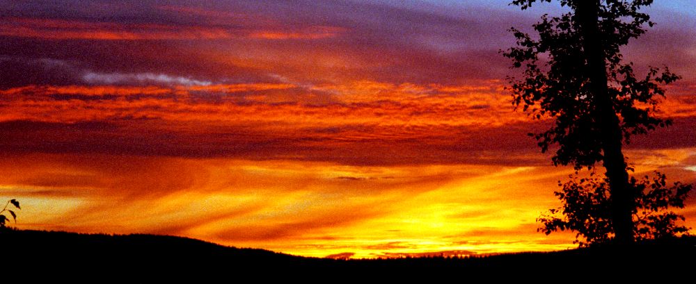 Brennender Himmel bei Sandviken